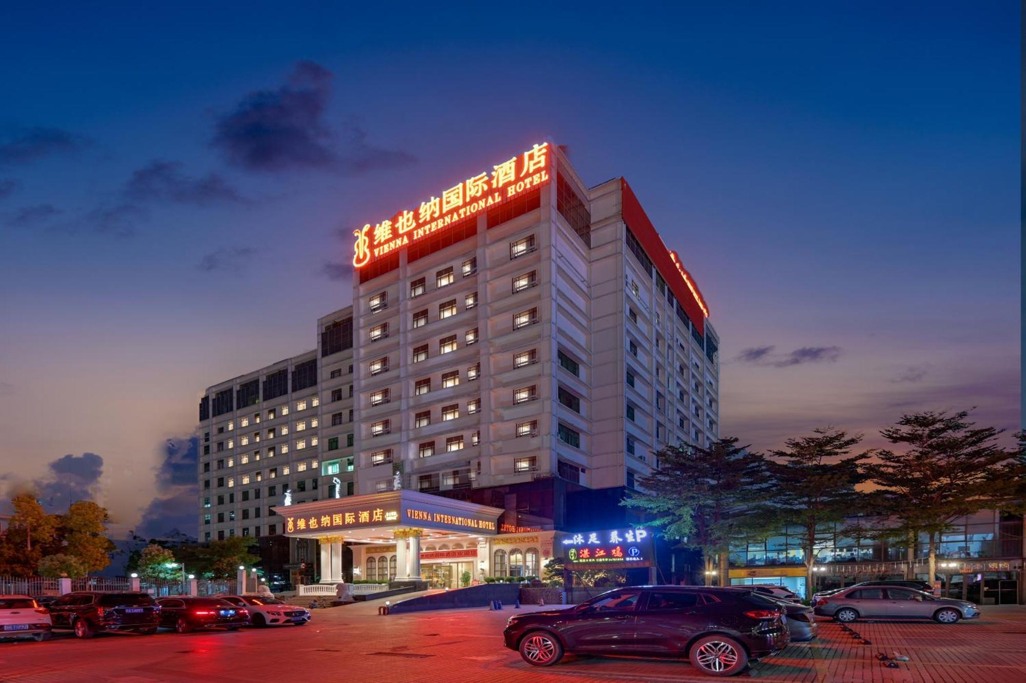 Vienna International Hotel Guangzhou Baiyun International Conference Center Exterior foto